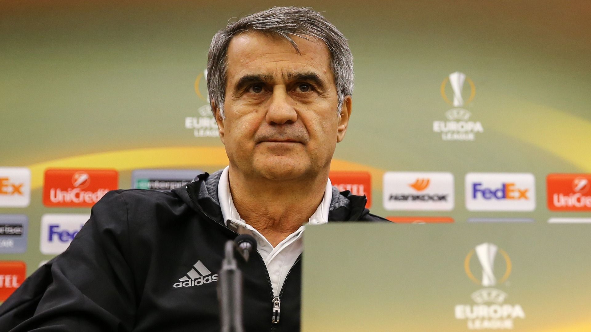 Senol Gunes Besiktas