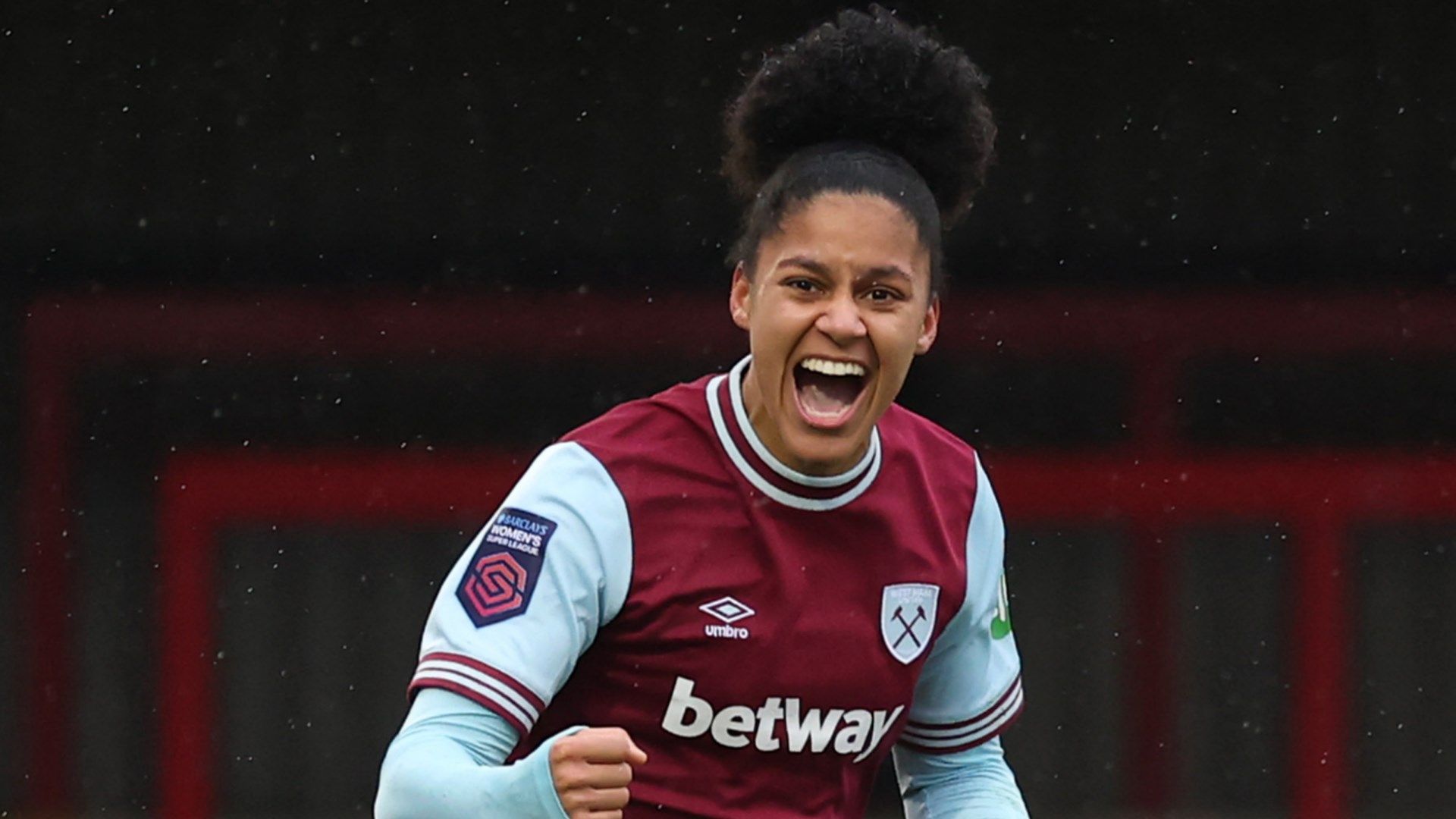 Shekiera Martinez West Ham Women 2024-25