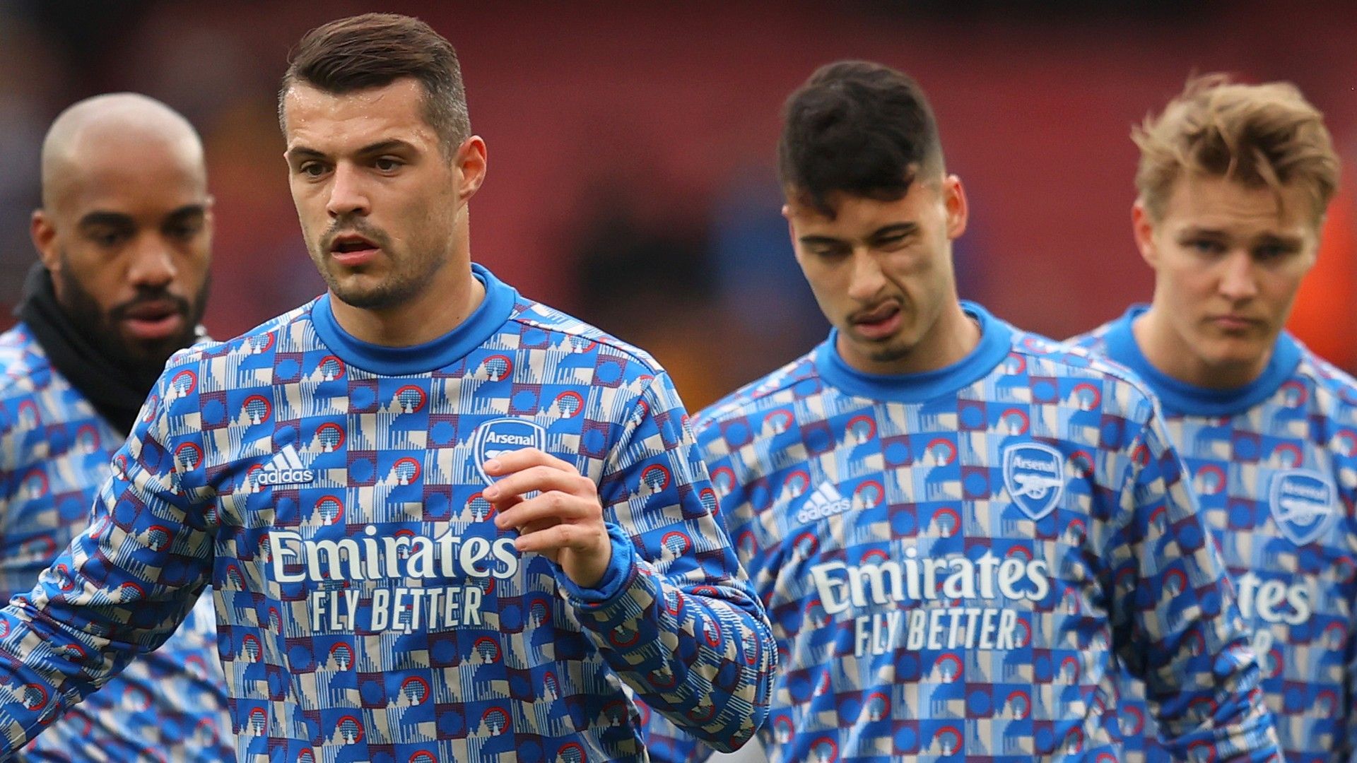 Granit Xhaka Gabriel Martinelli Arsenal 2021-22