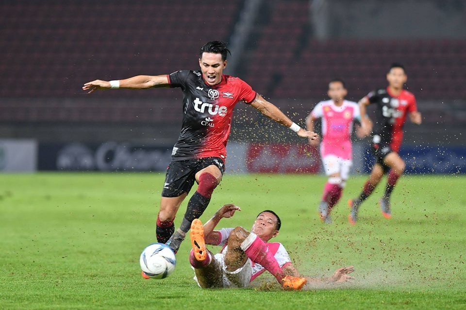 ธีรเทพ วิโนทัย