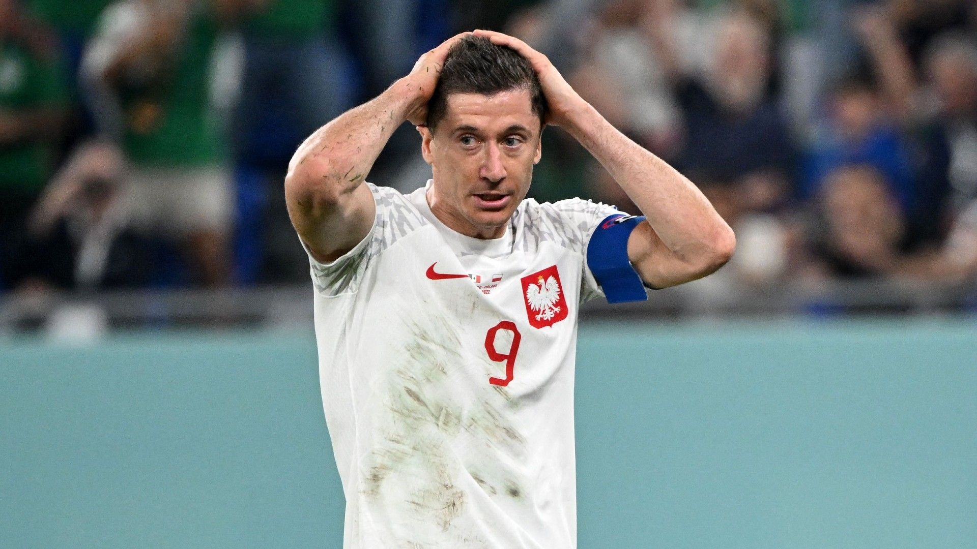 Robert Lewandowski Poland Mexico 2022-23