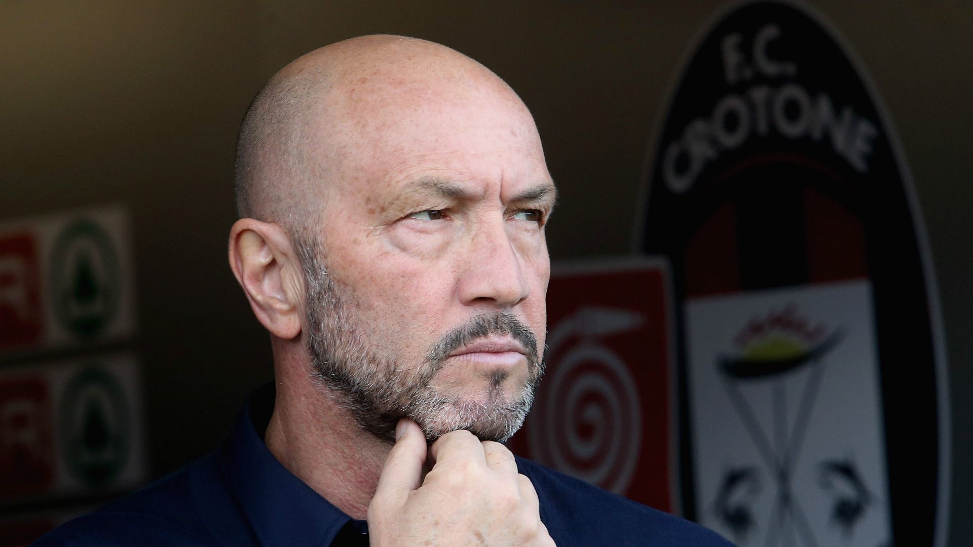 Walter Zenga, Crotone, Serie A, 17122017