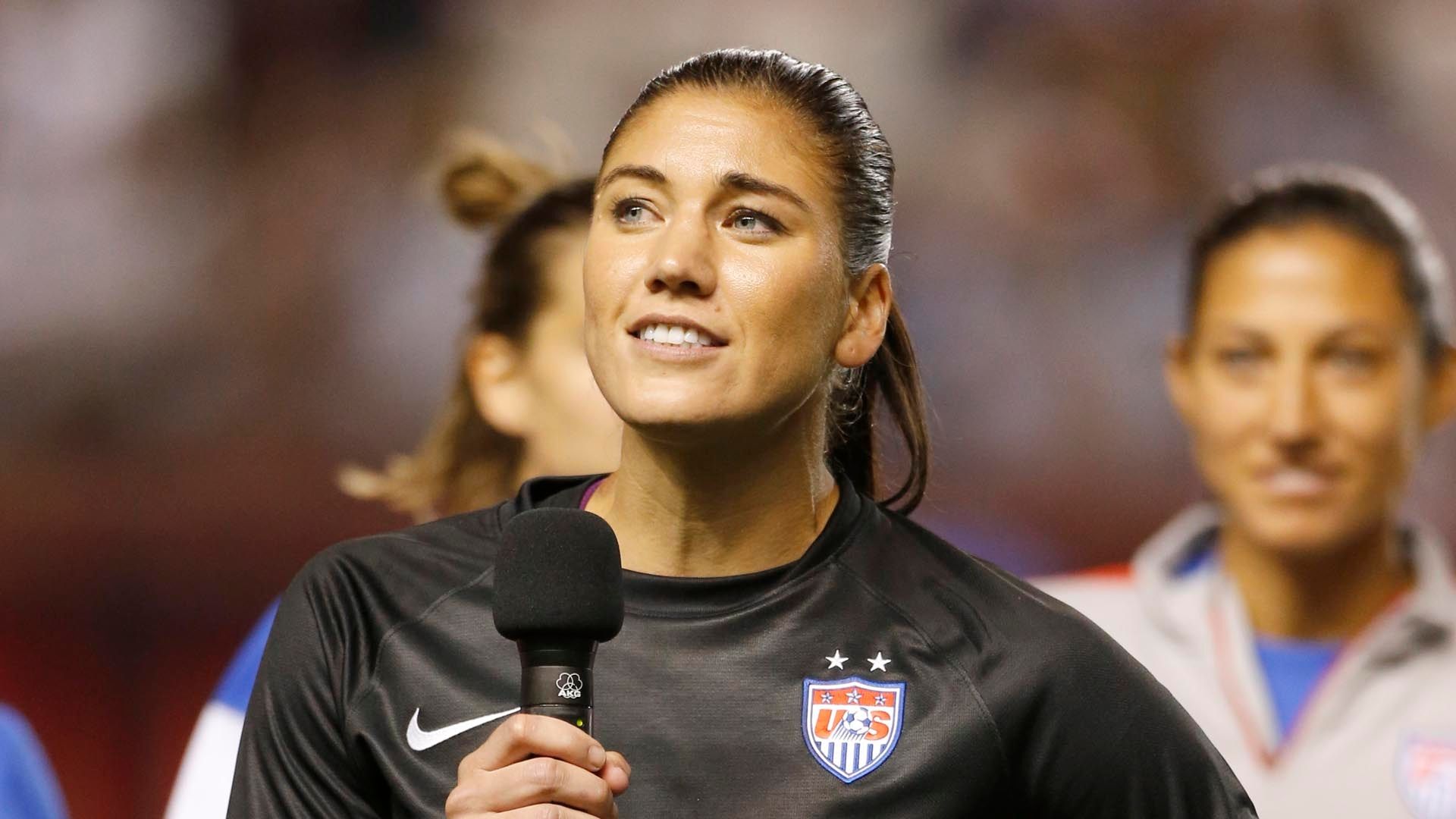 Hope Solo USA 09132014