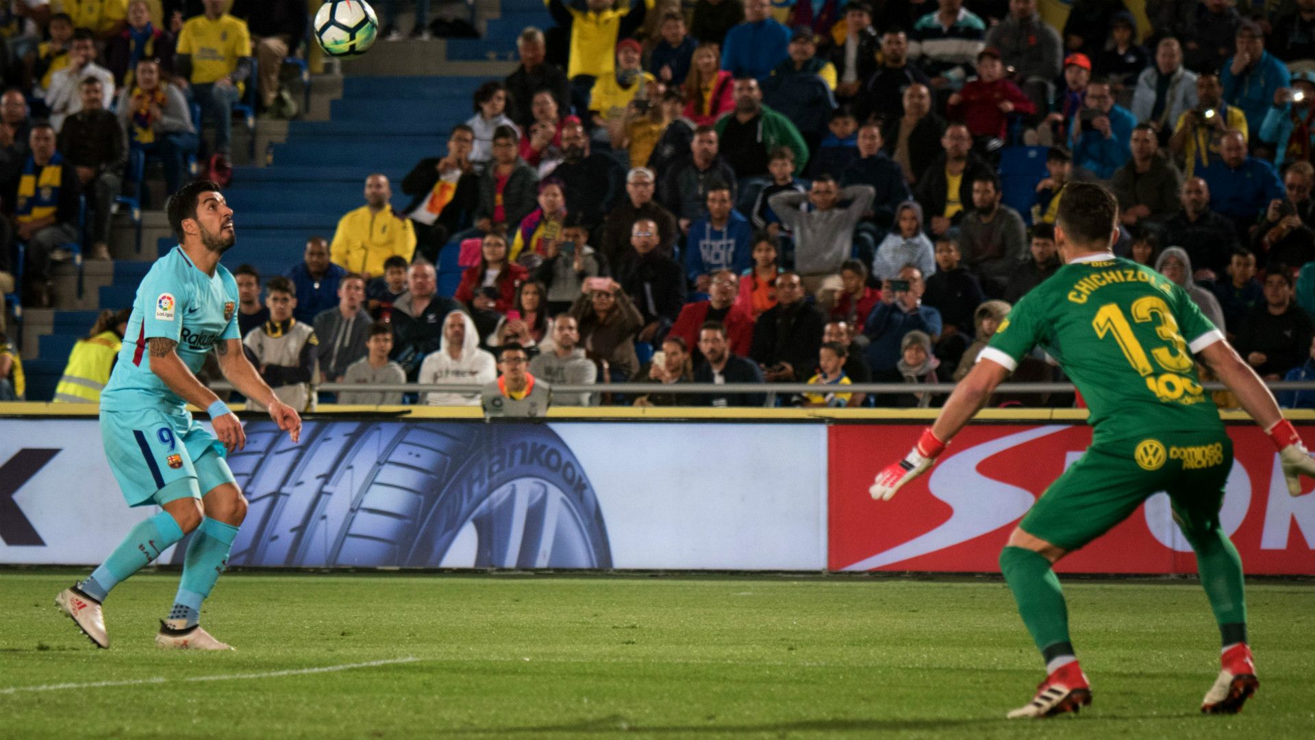 Suarez Chichizola Las Palmas Barcelona LaLiga