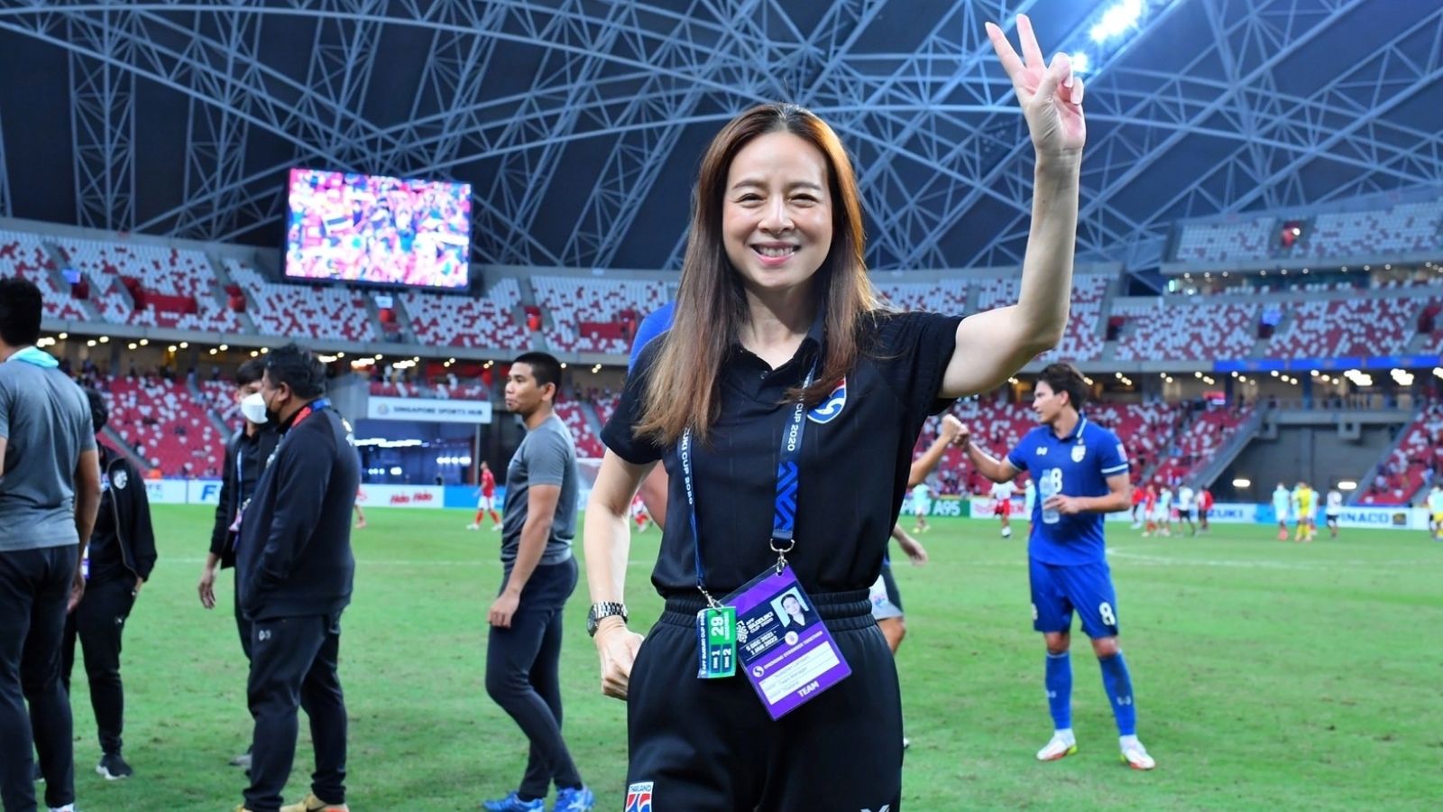 นวลพรรณ ล่ำซำ