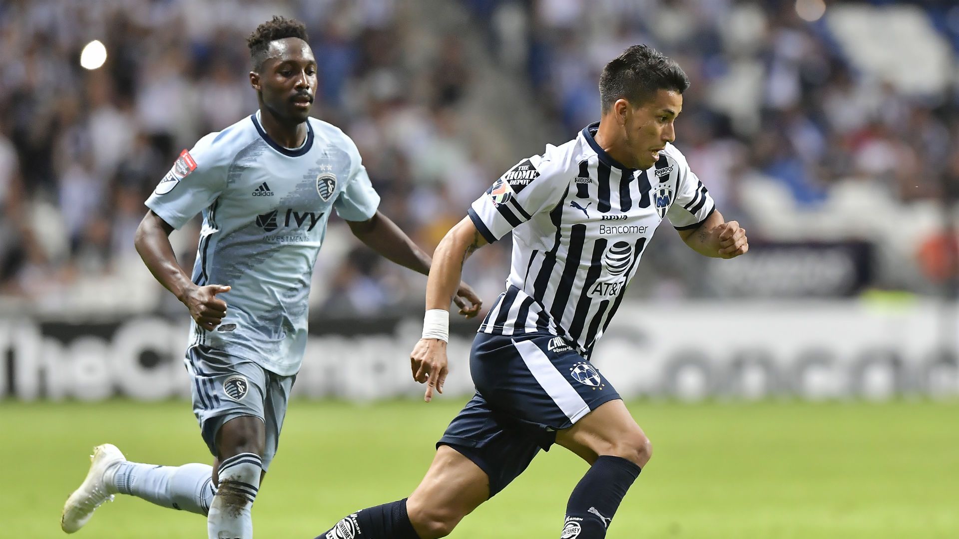 Maximiliano Meza Gerso Fernandes Monterrey Sporting Kansas City CCL 2019