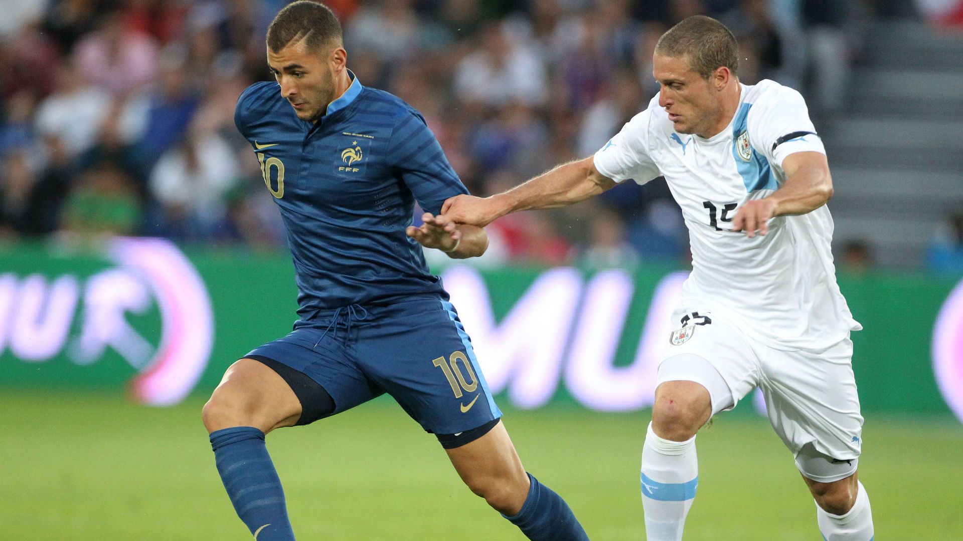 Karim Benzema Diego Perez France Uruguay 2012