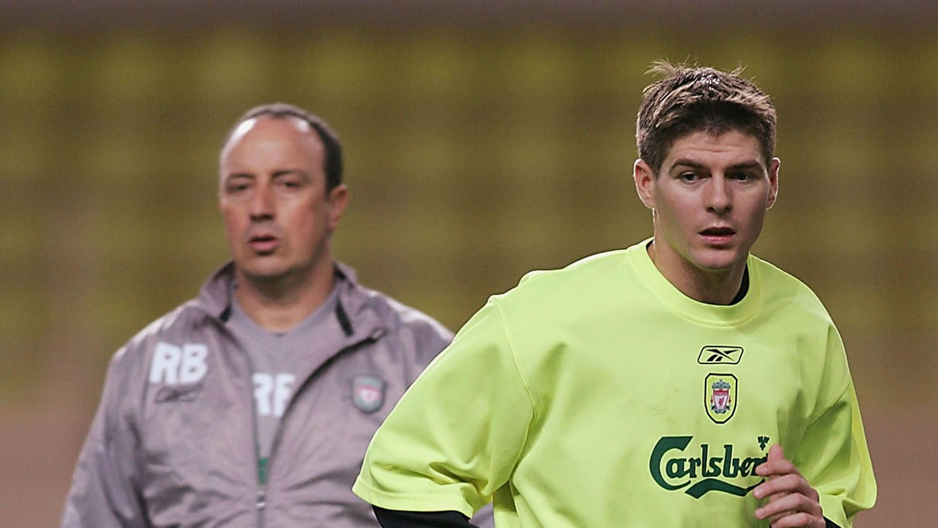 Steven Gerrard Rafa Benitez 22112004