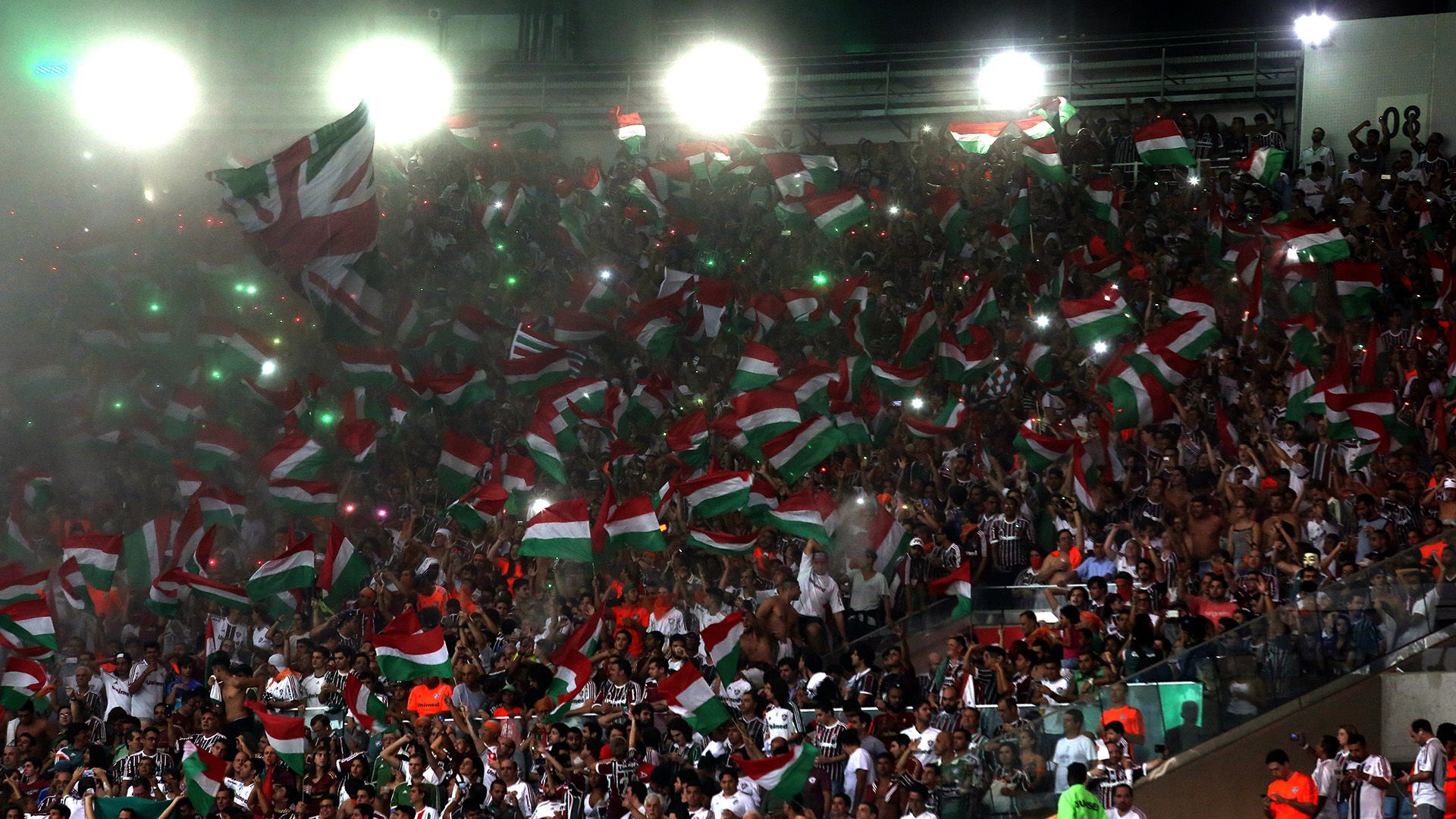 Torcida Fluminense Palmeiras Copa do Brasil 21102015