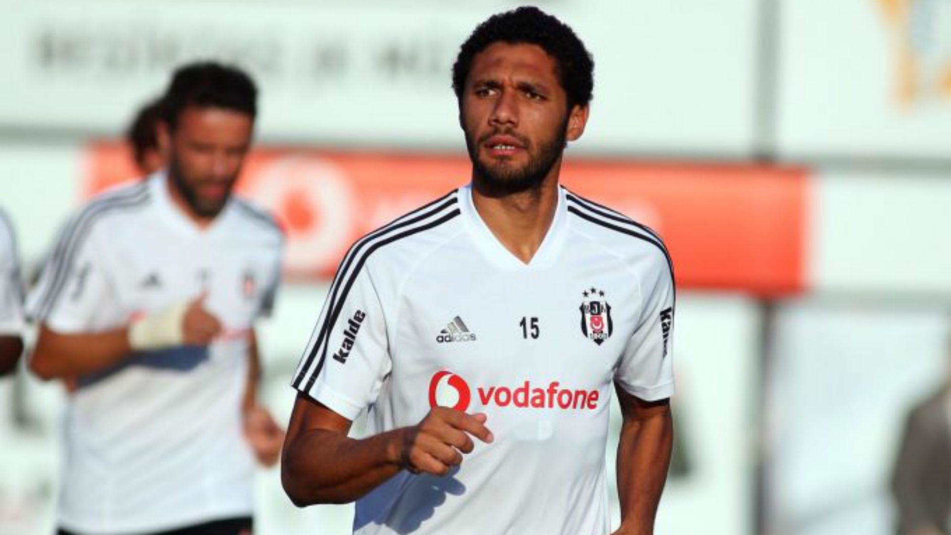 Mohamed Elneny in Besiktas training