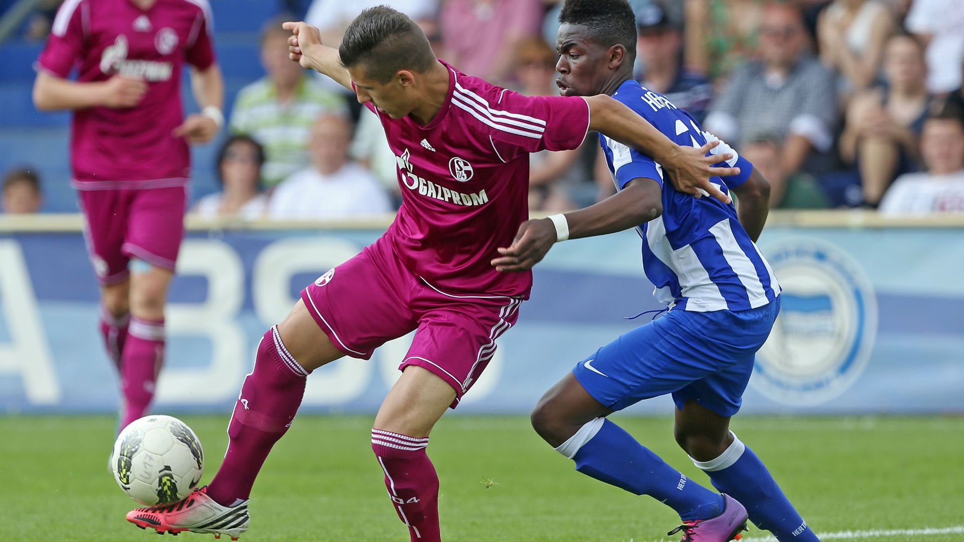 Schalke U17 2013 Morina