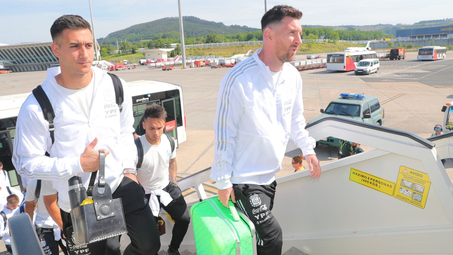 Juan Musso Lionel Messi Argentina 31052022