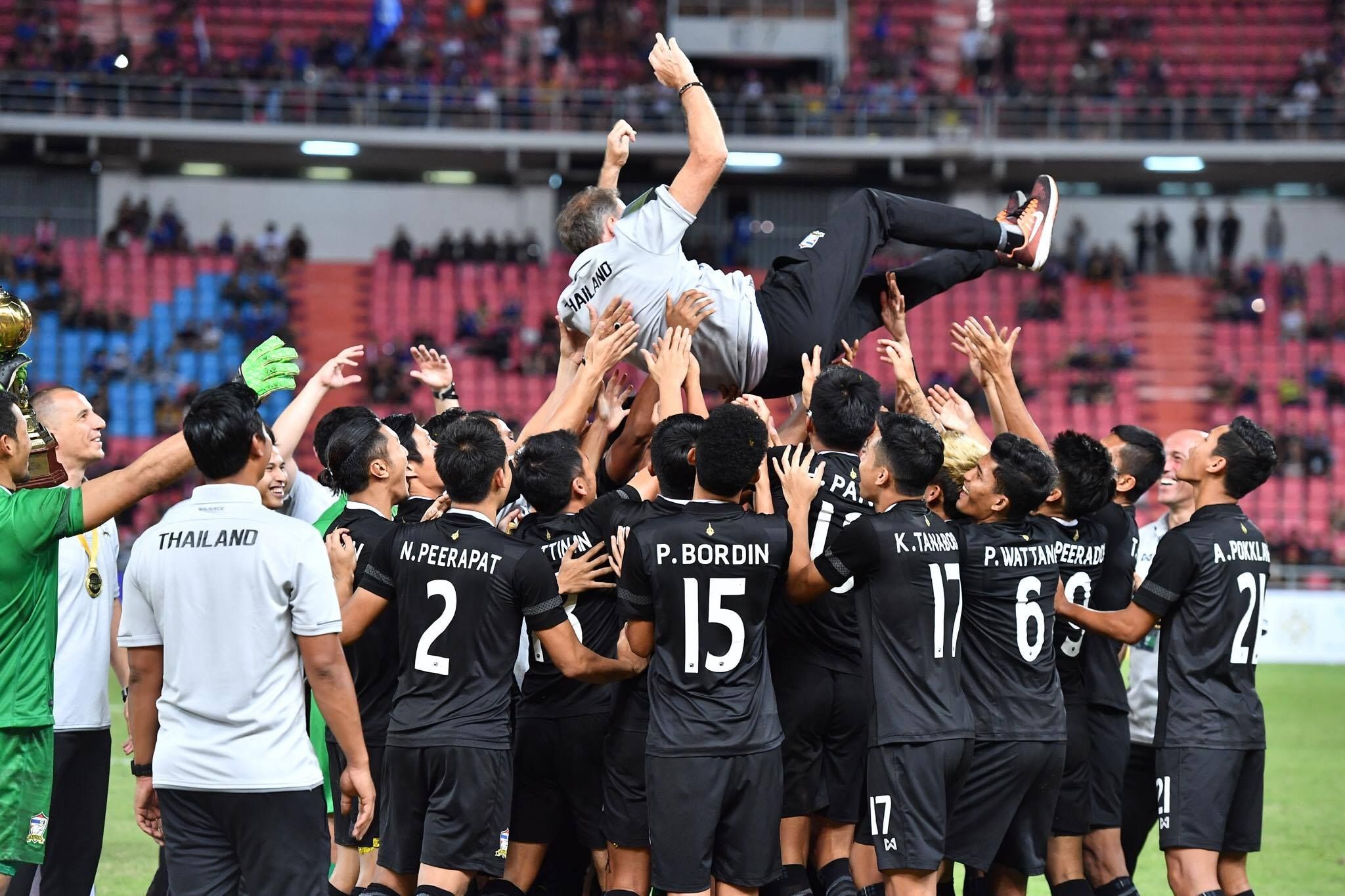 มิโลวาน ราเยวัช