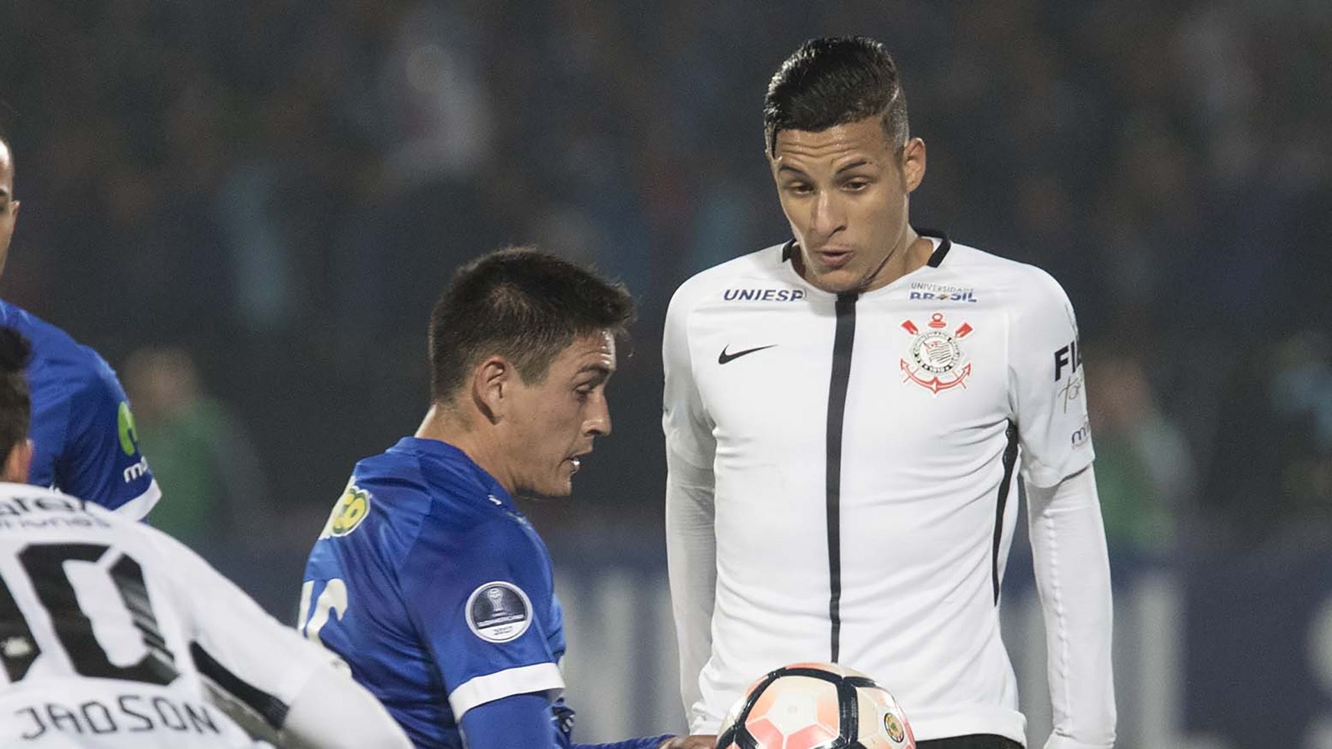 Guilherme Arana Universidad Chile Corinthians Sudamericana 10052017