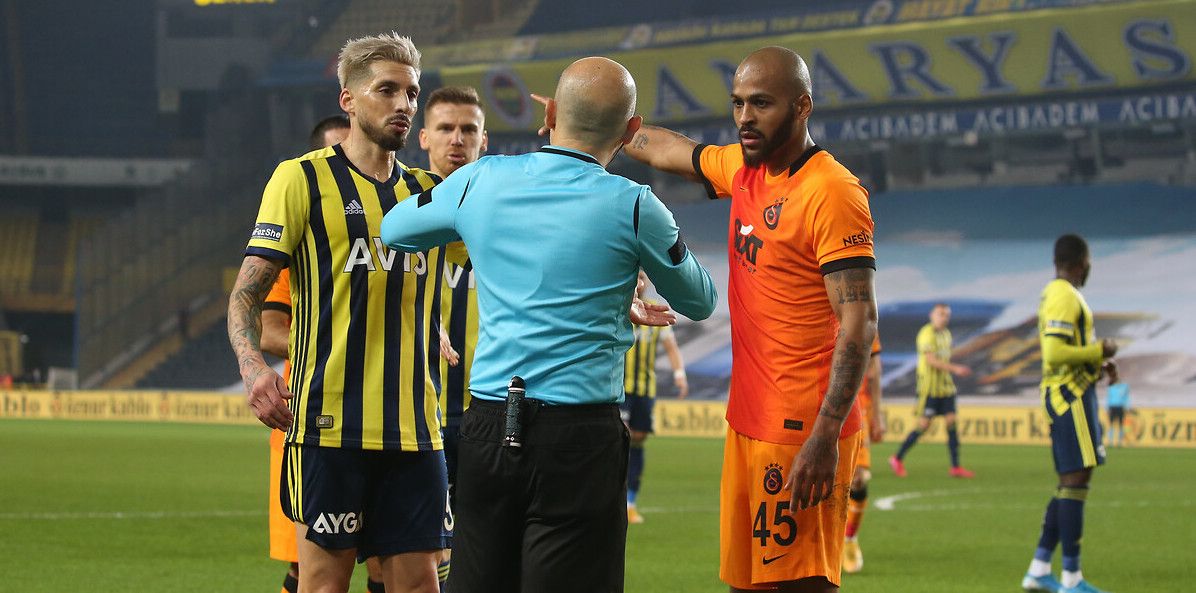 Jose Sosa Marcao Fenerbahce Galatasaray 02/06/21