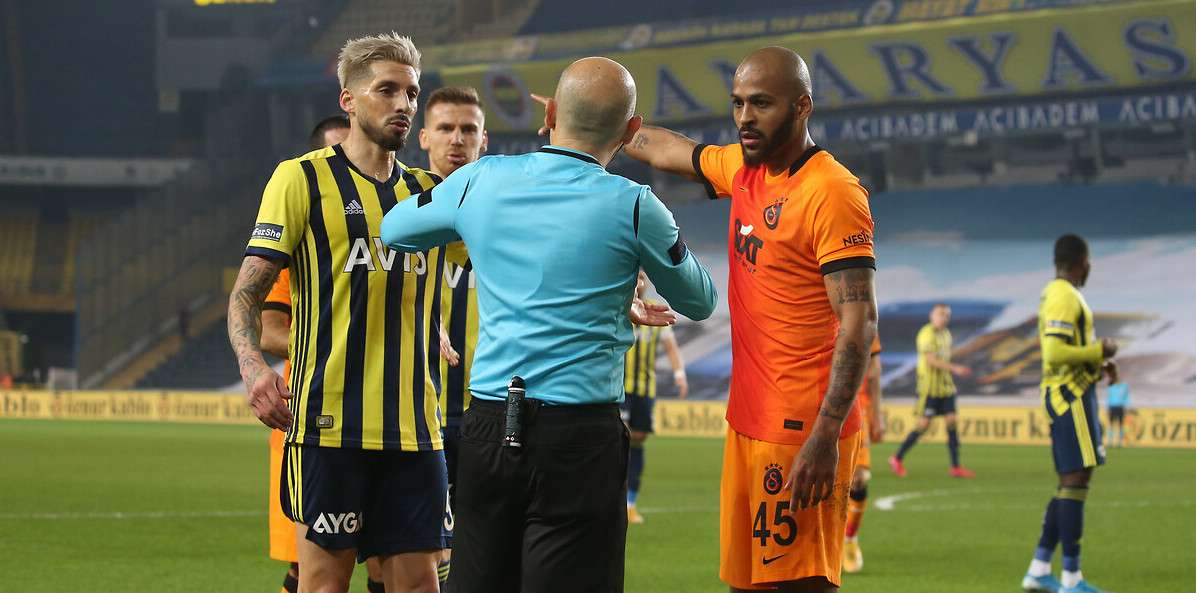 Jose Sosa Marcao Fenerbahce Galatasaray 02/06/21
