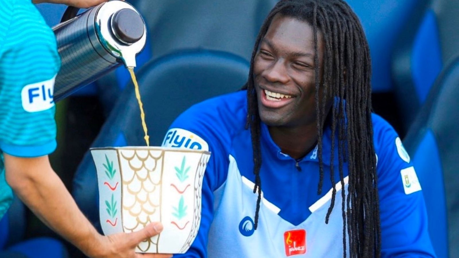 Bafetimbi Gomis Coffee Hilal SPL 