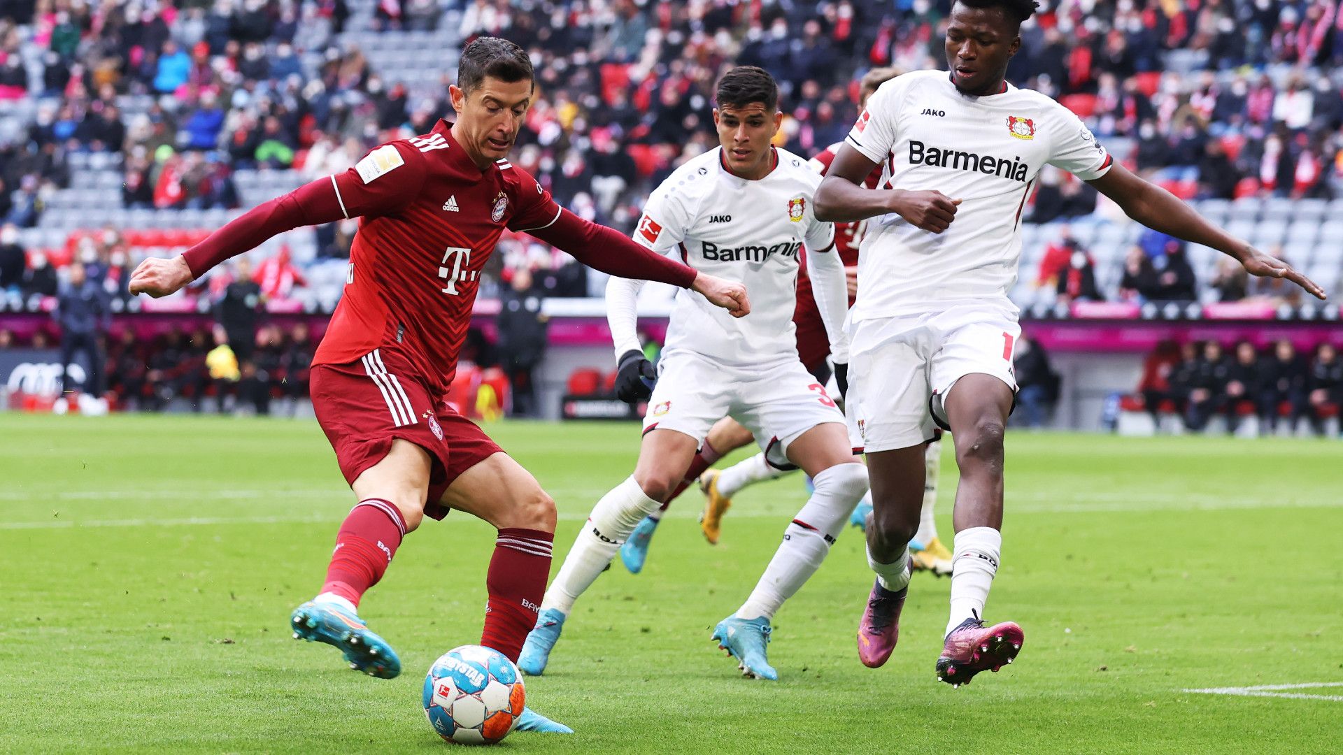 ROBERT LEWANDOWSKI BAYERN MÜNCHEN BUNDESLIGA 05032022