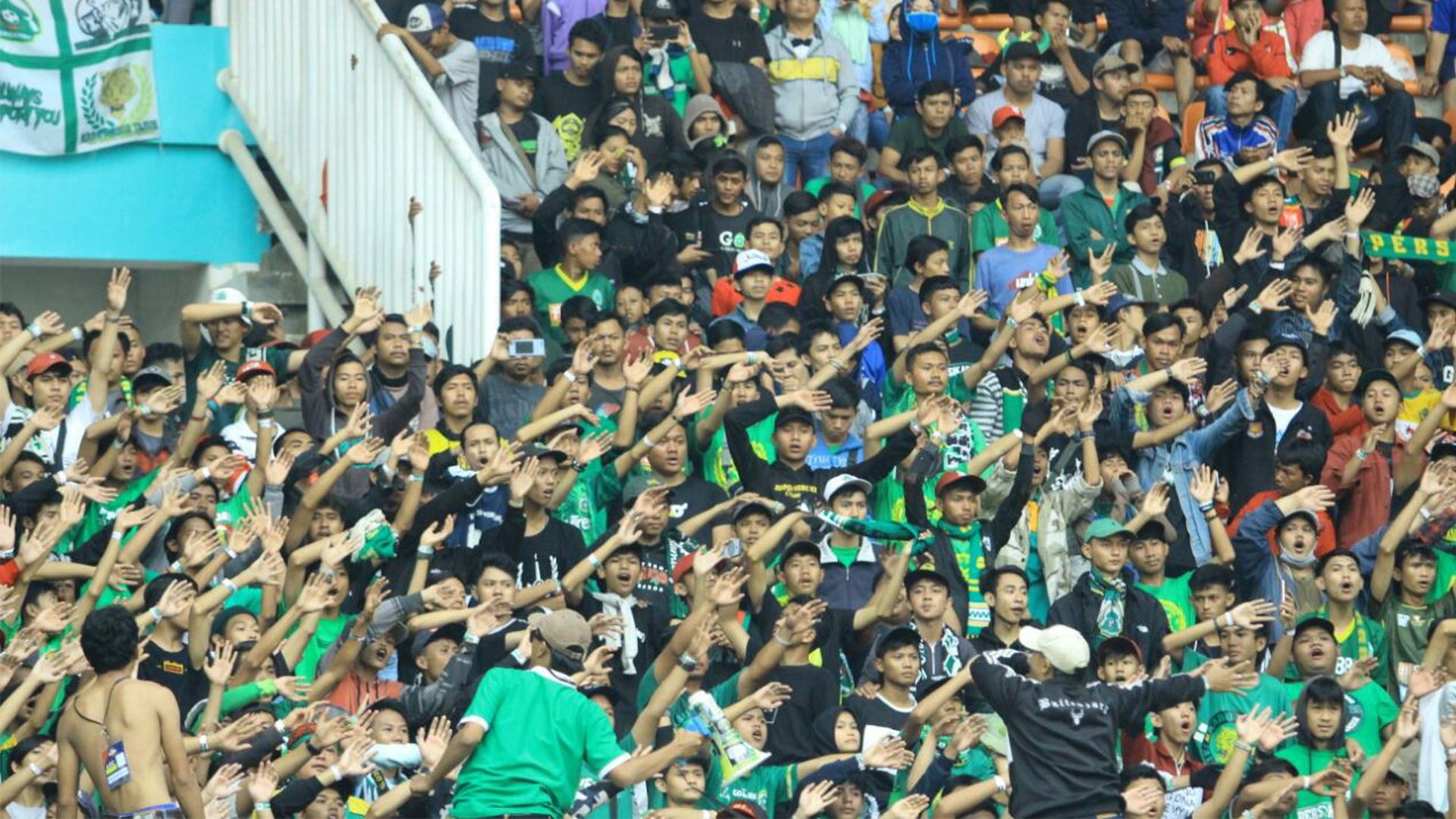 Suporter TIRA-Persikabo