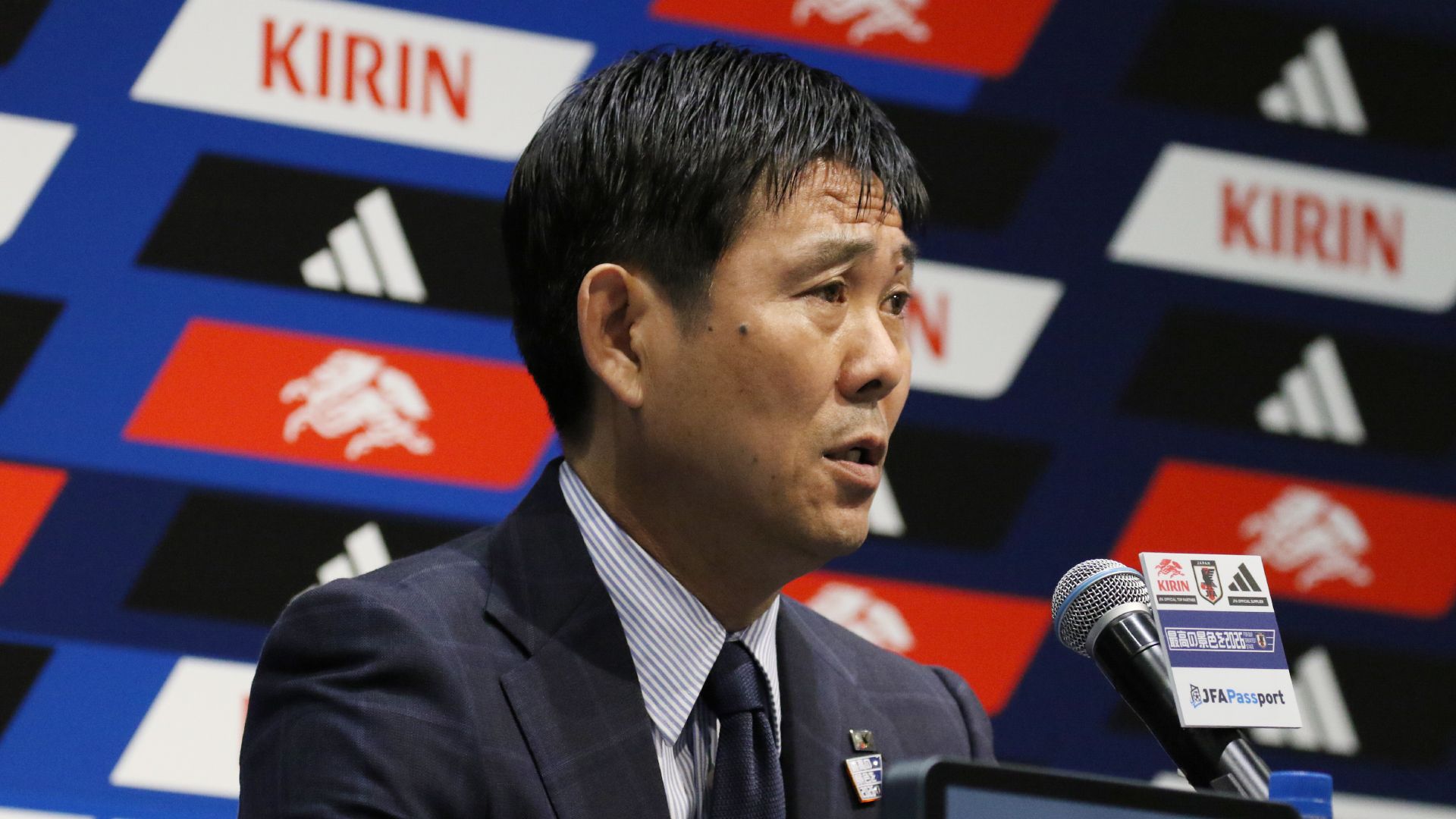 E-1-Japan-vs-Hong-Kong_1