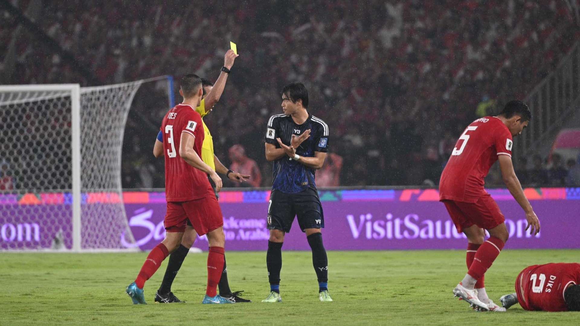 คาโอรุ มิโตมะ