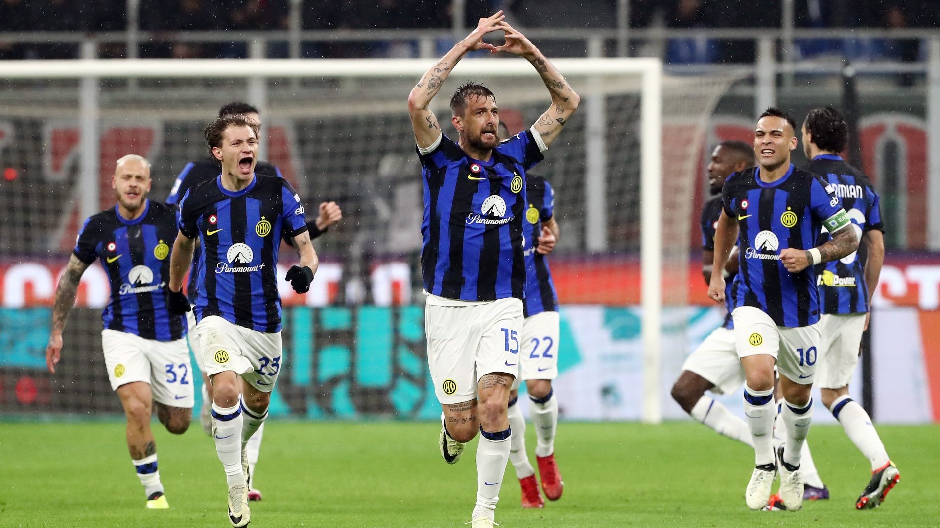 Acerbi esultanza Inter