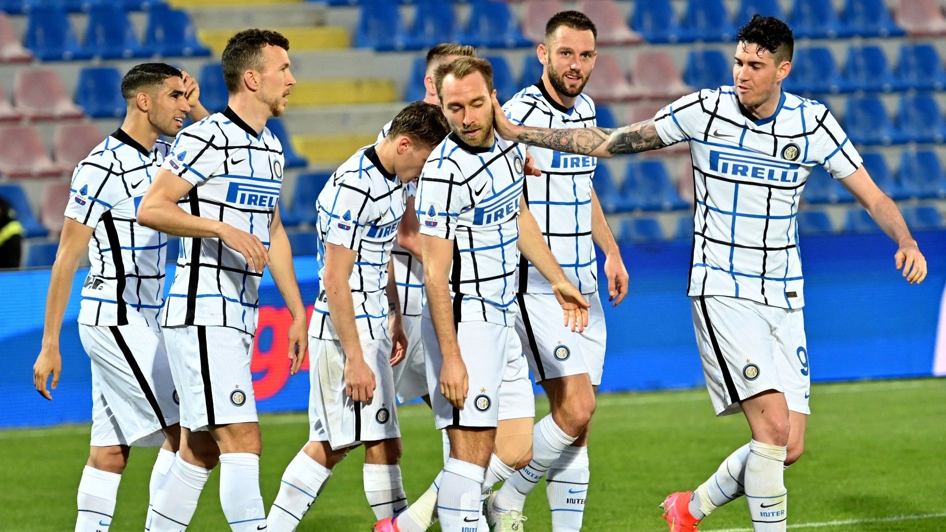 Inter celebrating Christian Eriksen