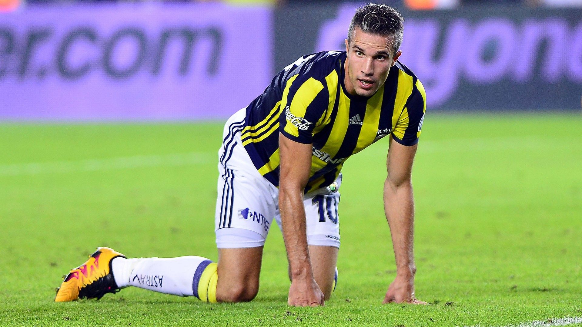 Robin van Persie Fenerbahce Bursaspor 091116
