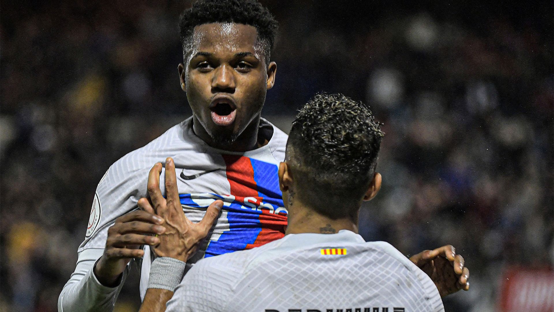 Ansu Fati Raphinha Barcelona Intercity 2022-23