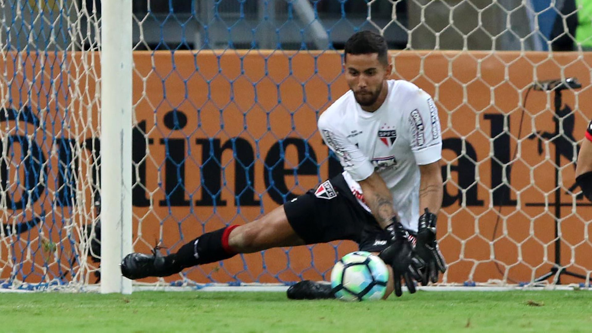 Renan Ribeiro Cruzeiro Sao Paulo Copa do Brasil 19042017