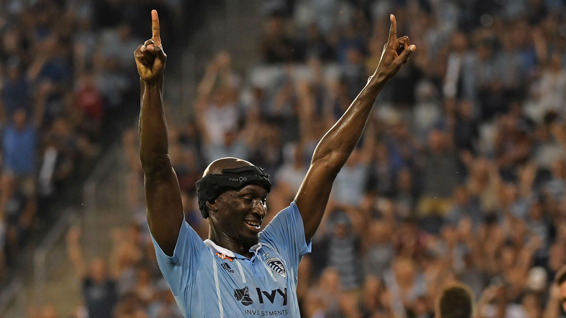 Ike Opara Sporting KC 081917