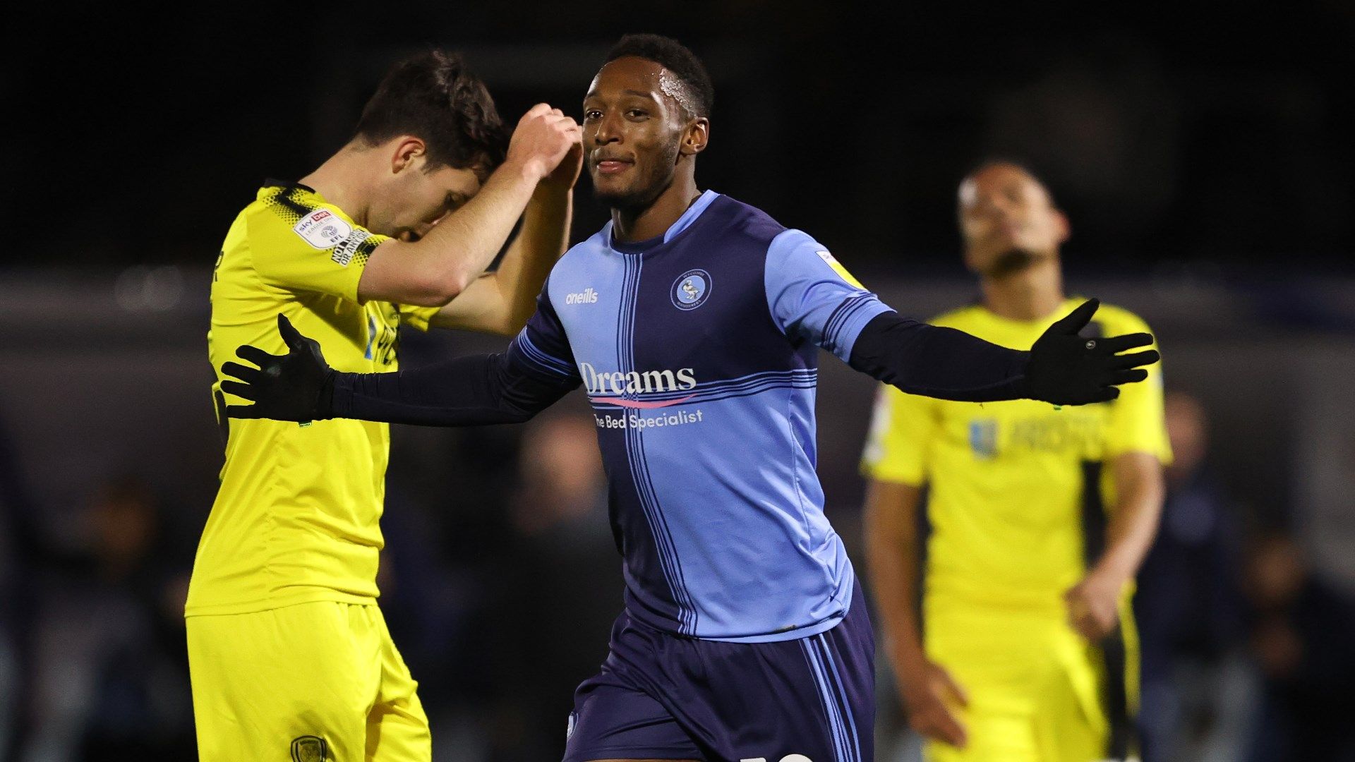 Brandon Hanlan Wycombe Wanderers