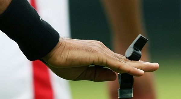 Referees football matches