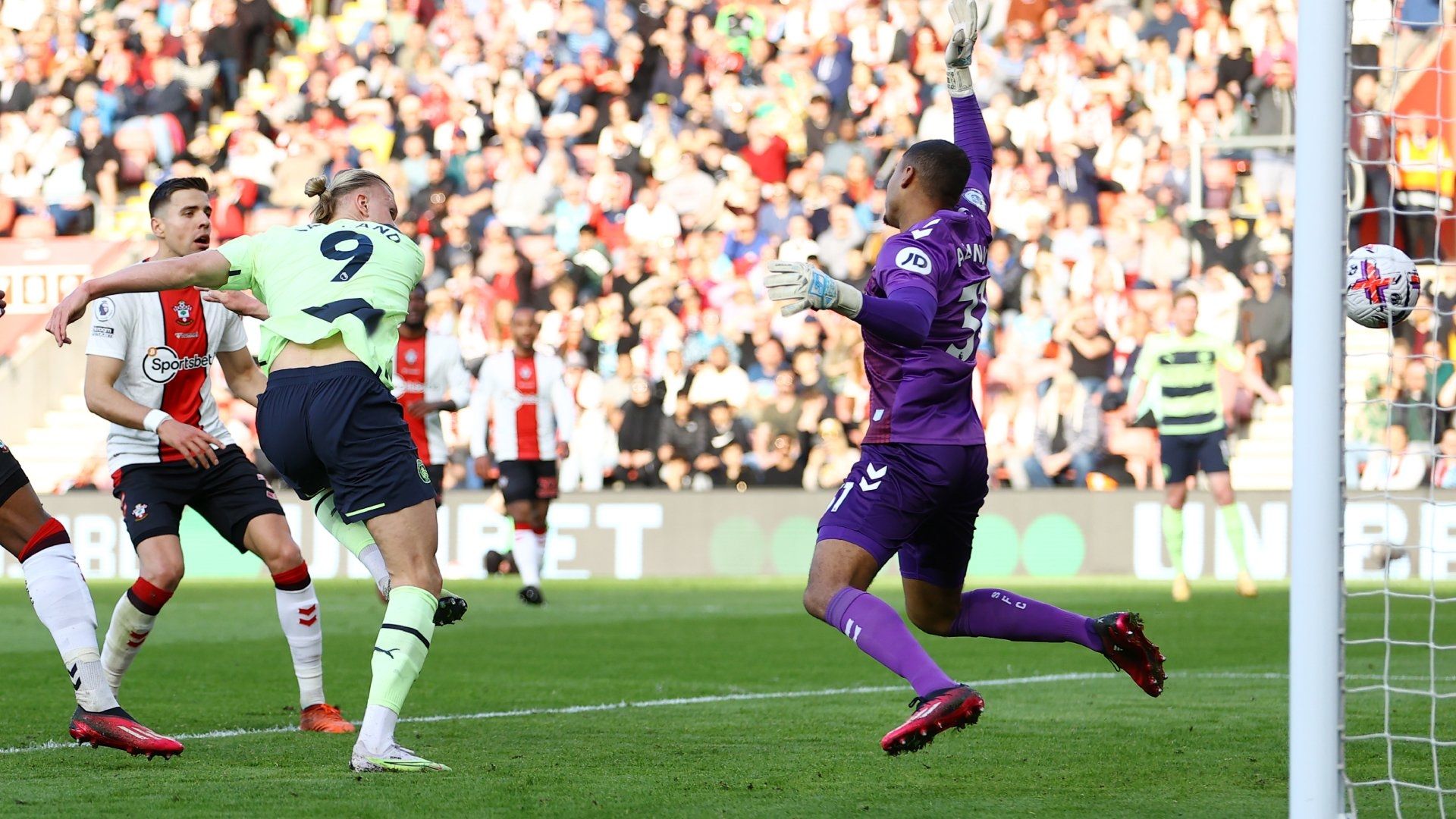 Erling Haaland Manchester City 2022-23