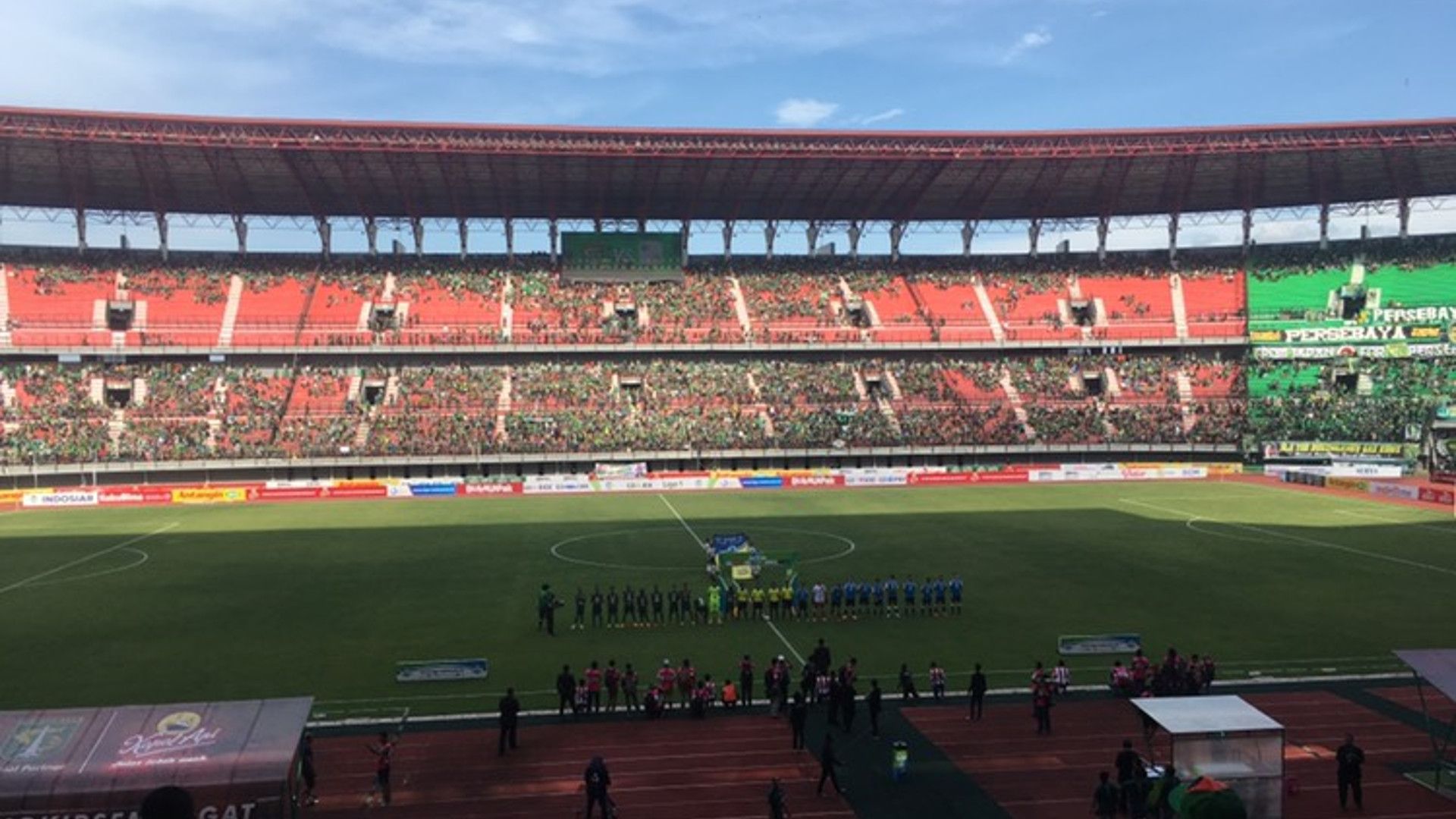 Gelora Bung Tomo - Persebaya Surabaya