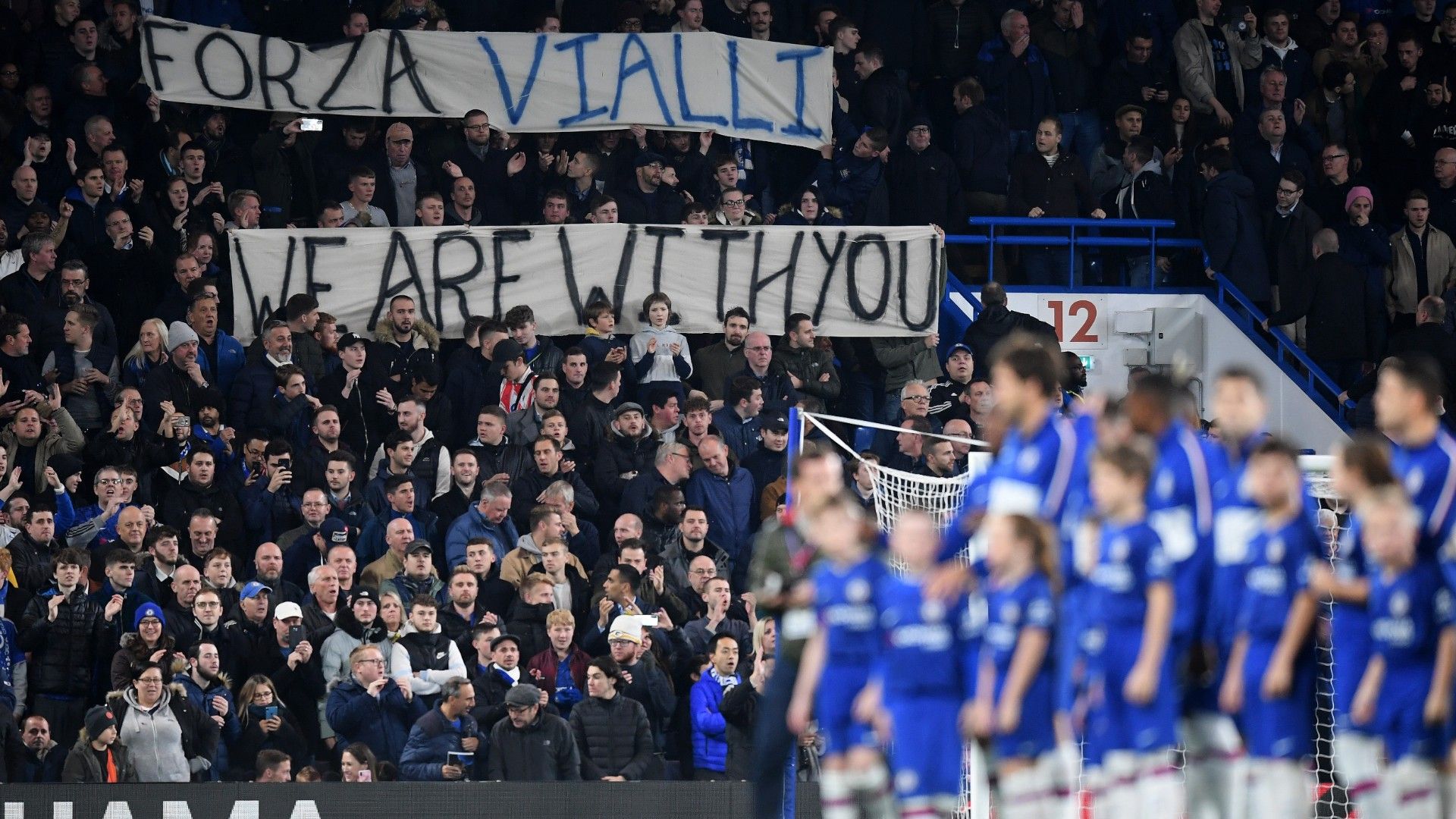Chelsea fans Vialli