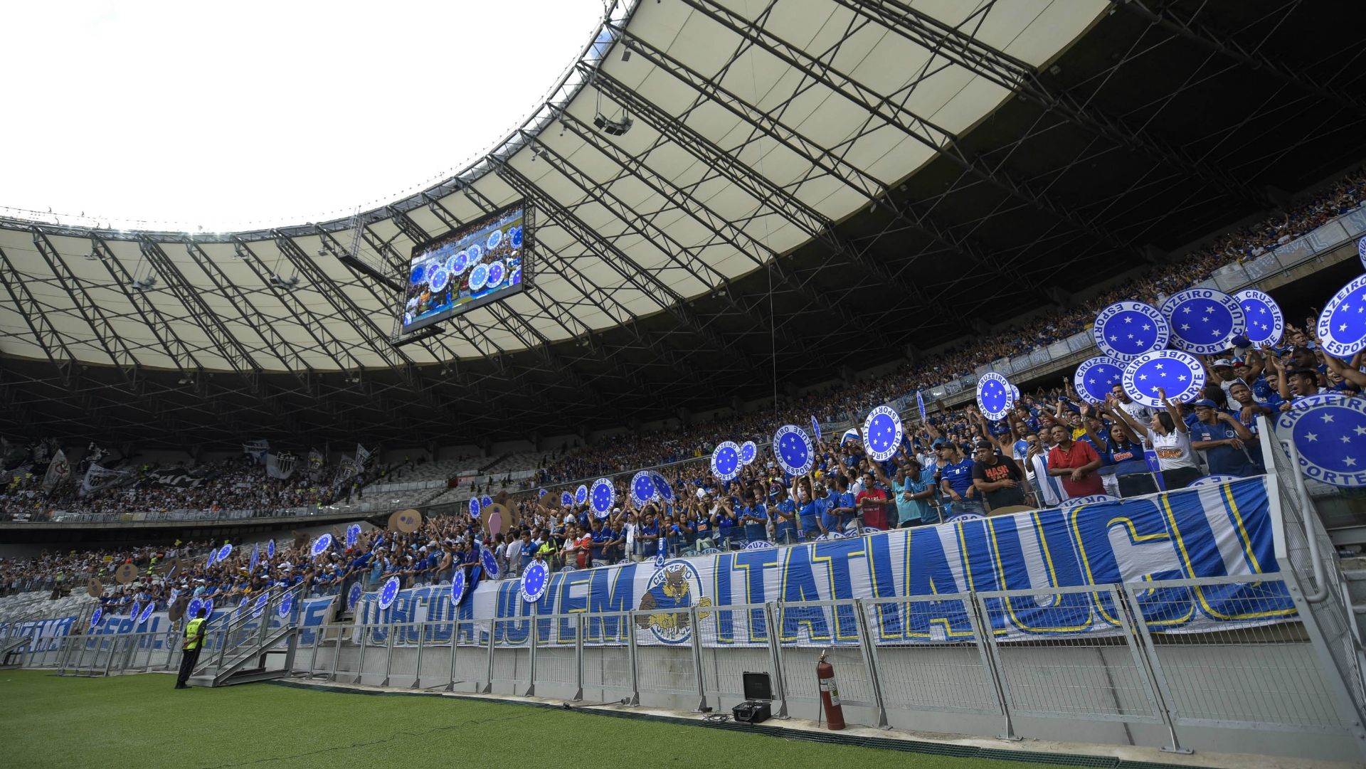 Torcida Cruzeiro Atlético-MG Campeonato Mineiro 30042017