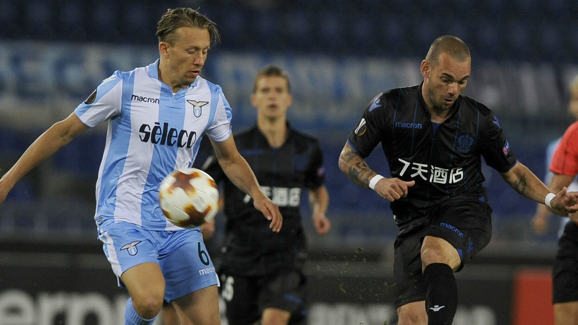 Lucas Leiva Sneijder Lazio Nice Europa League