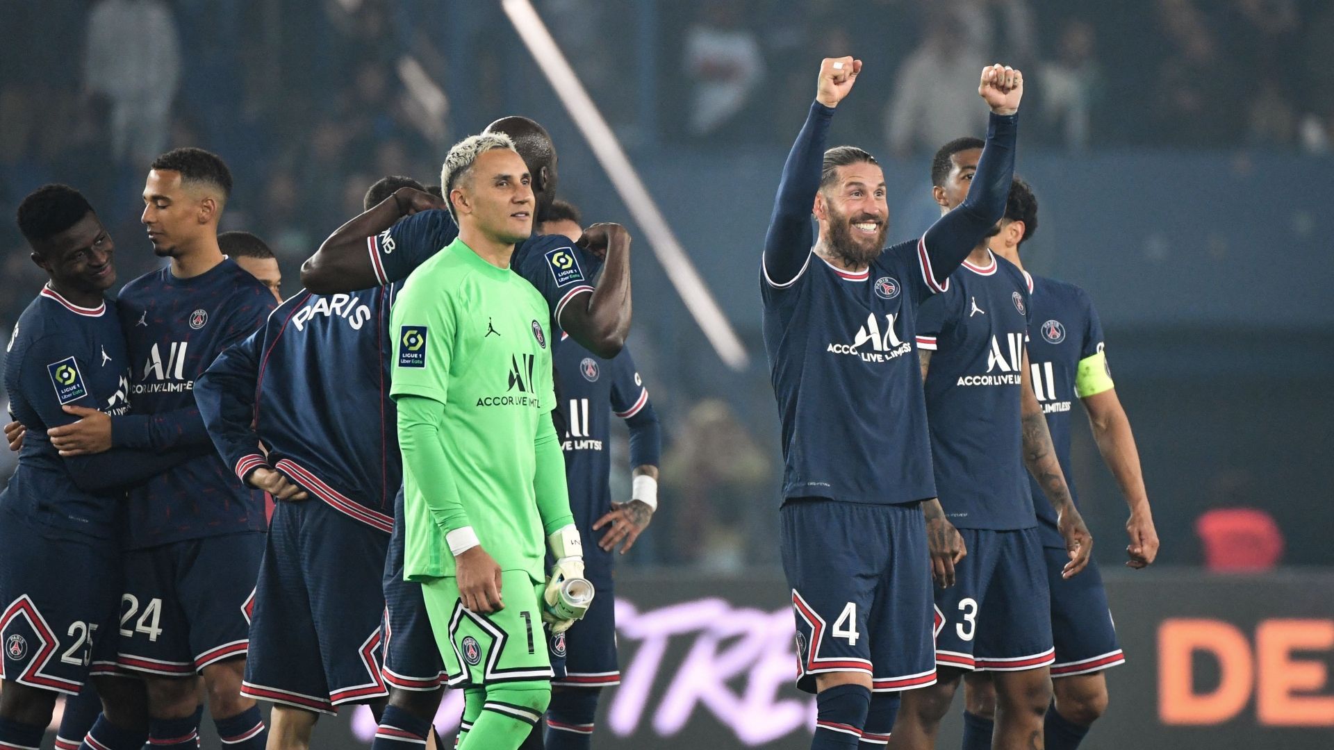 PSG Lens Ligue 1 celebration 2021-22