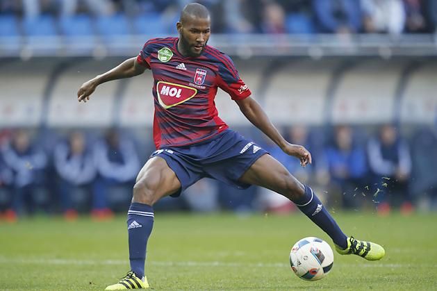 Vinicius Paulo MOL Vidi FC