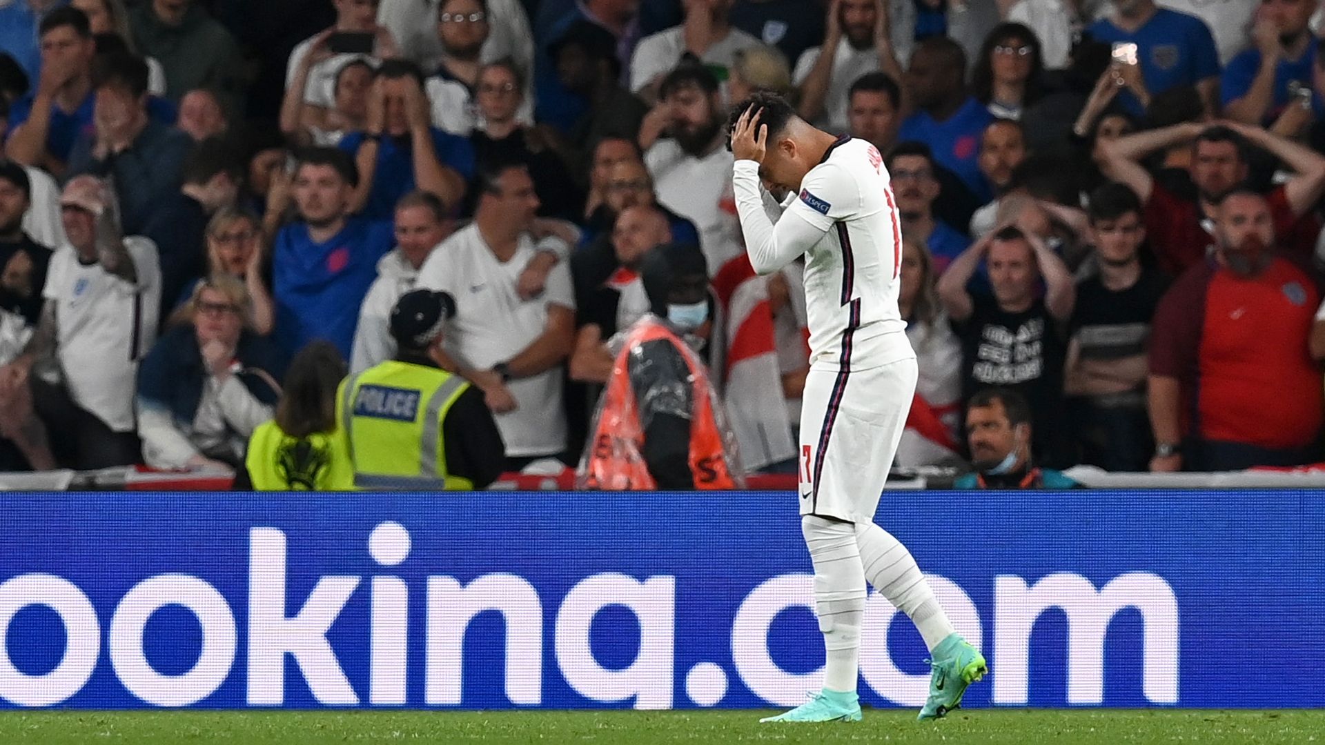 Jadon Sancho penalty