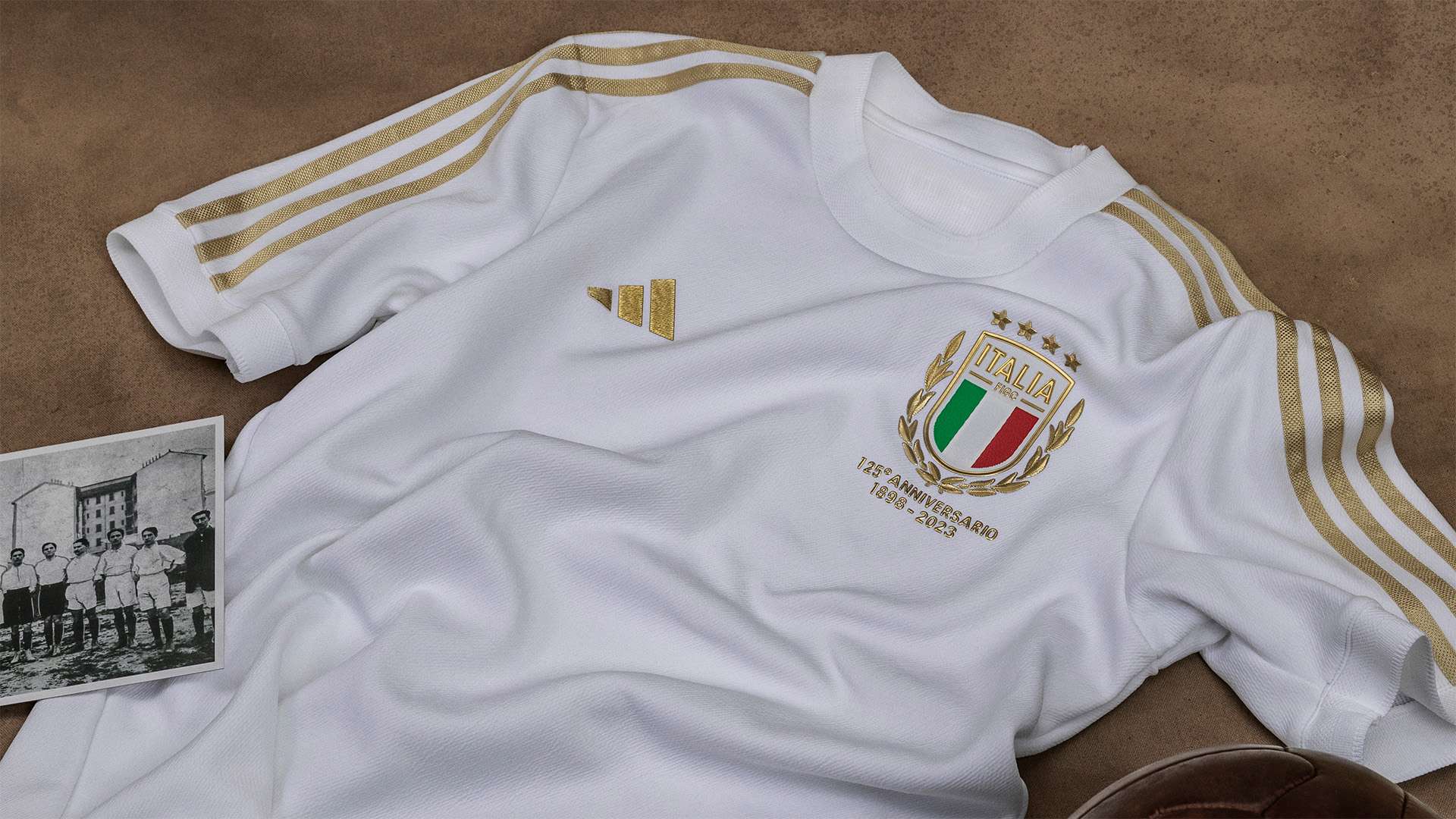 Italy 125 anniversary kit 1