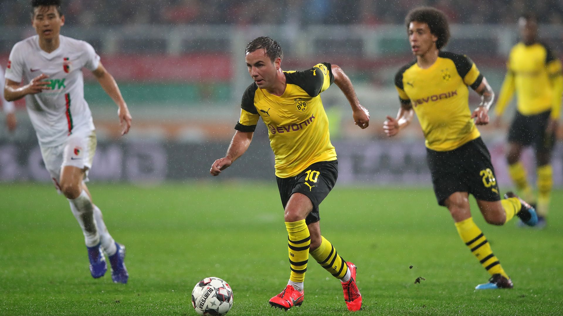 Mario Götze Borussia Dortmund BVB Augsburg 0319