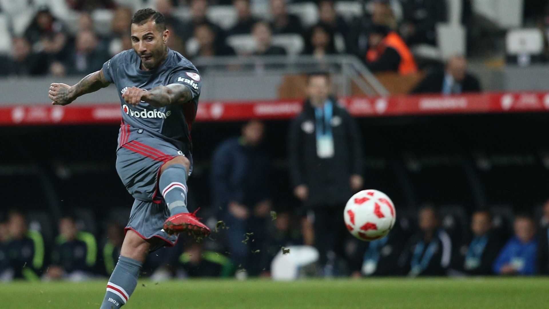 Ricardo Quaresma Besiktas