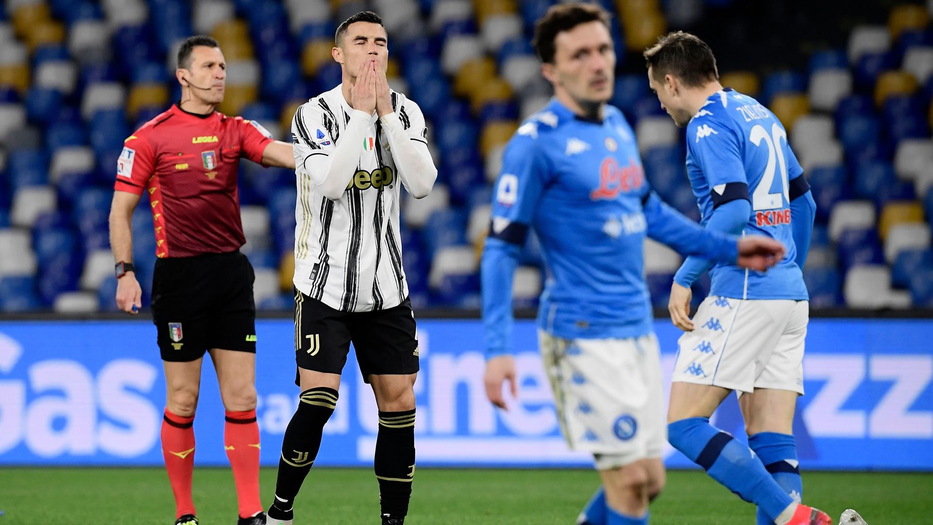 Cristiano Ronaldo Juventus Turin Napoli 2021