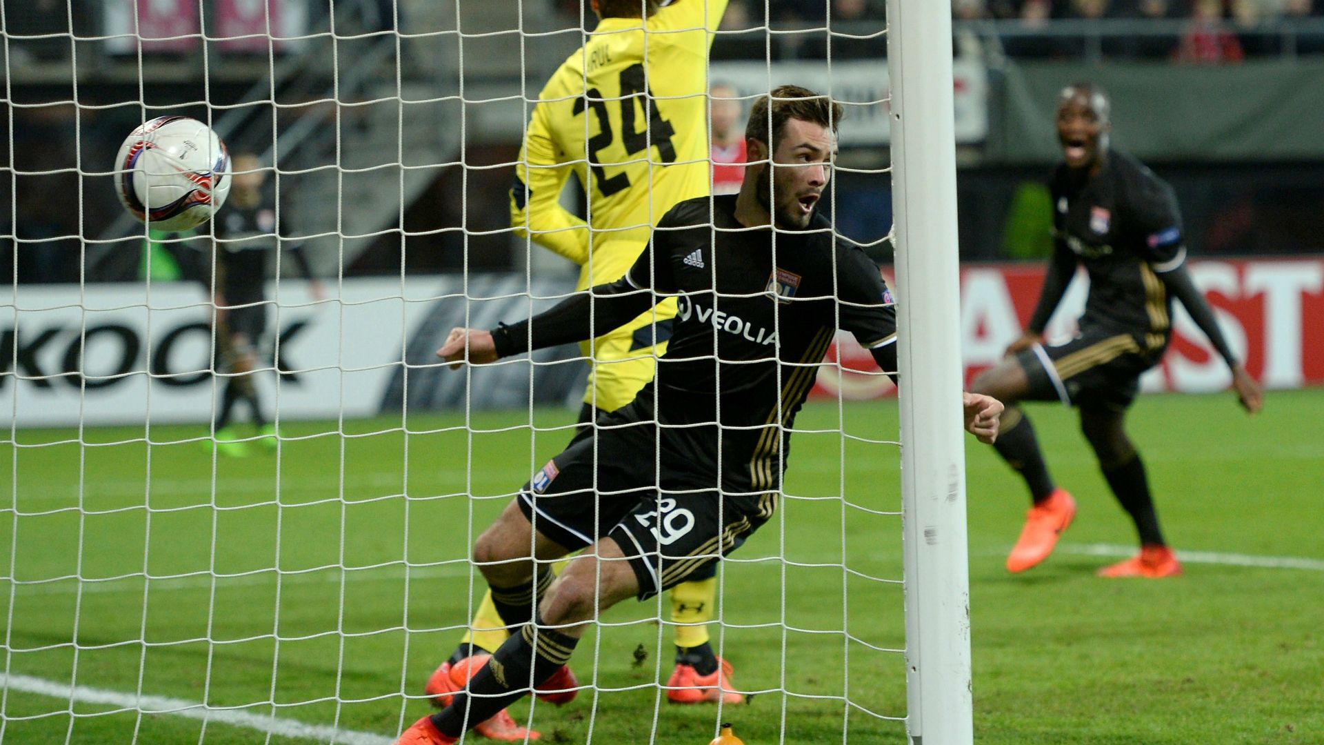 Lucas Tousart Olympique Lyonnais Europa League