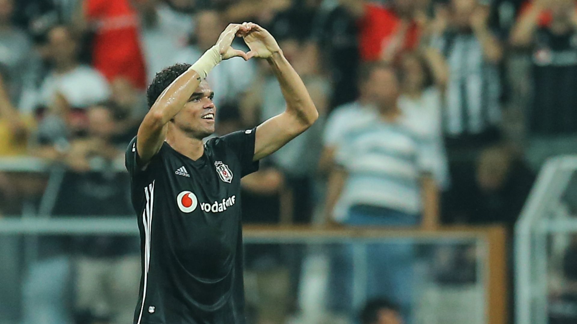 Pepe Besiktas 08302018