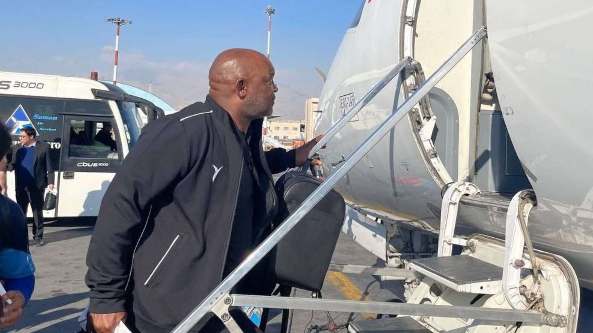 Pitso Mosimane, Esteghlal