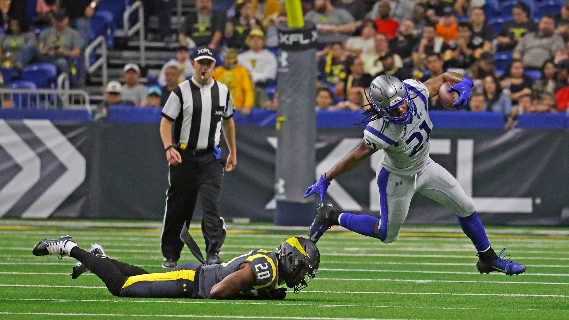 Mataeo Durant #21 of the St. Louis Battlehawks 