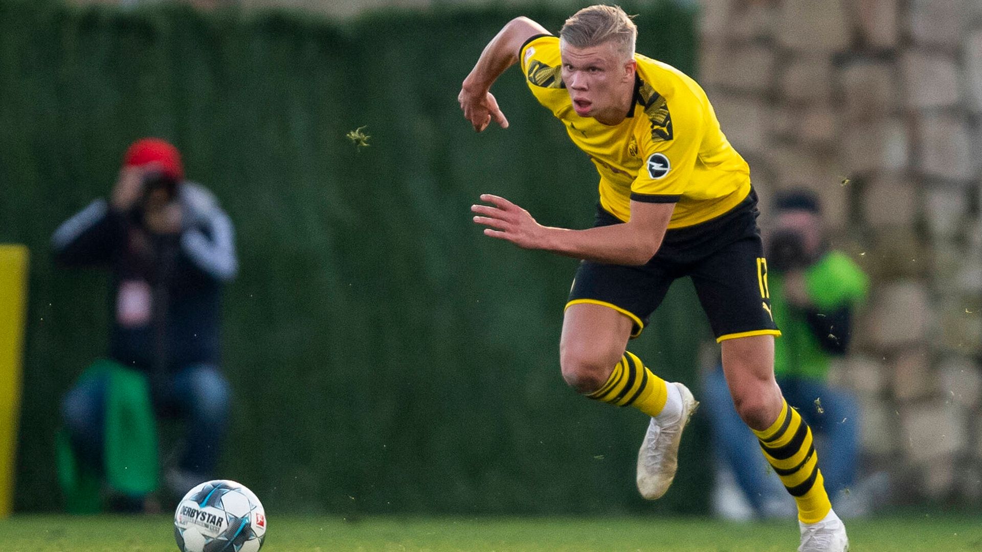 ONLY GERMANY Erling Haaland 2020